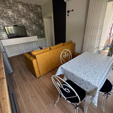 I&s 6 Golem (Tirana)