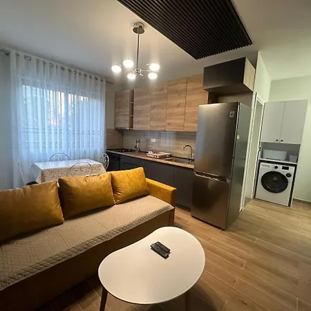 Apartament I&s 6 Golem (Tirana)
